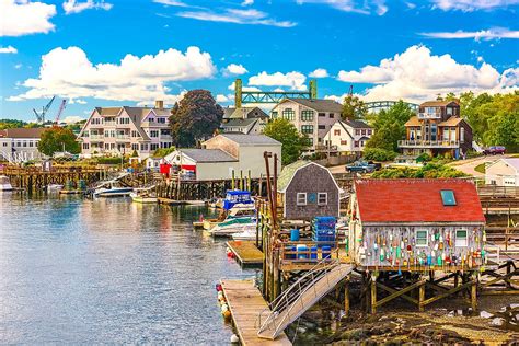 8 Darling Small Towns in the Northern United States.